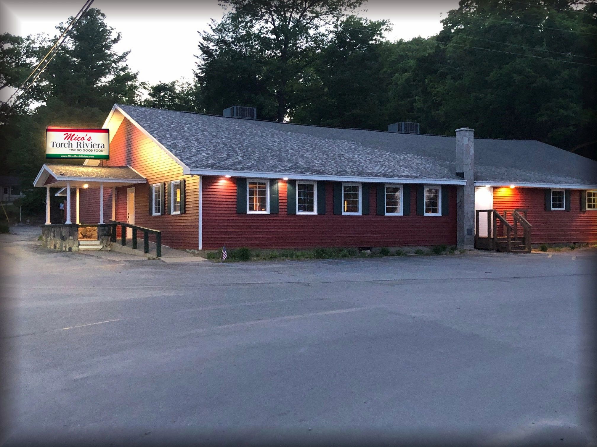 Johnny's Torch Riviera